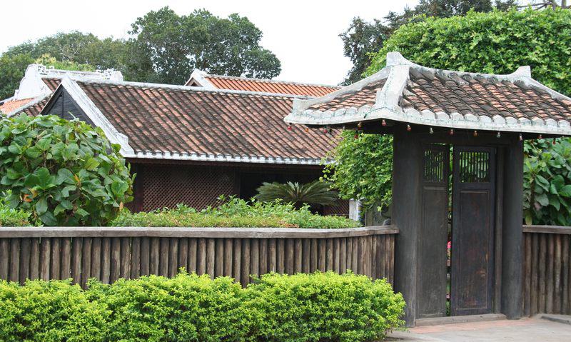 Trường Dục Thanh nhìn từ bên ngoài. Ảnh: ST