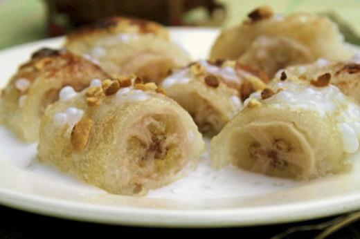Sự kết hợp giữa vị ngọt của chuối, vị bùi bùi thơm thơm của nước cốt dừa và cơm nếp tạo nên sức “quyến rũ” đặt biệt cho món này. (Ảnh: Internet)