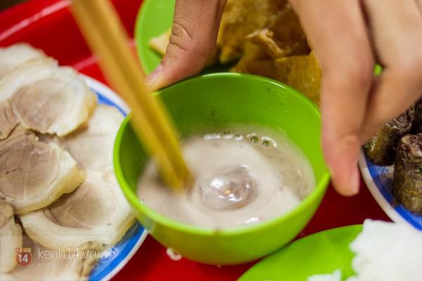 Bún đậu ngõ gạch
