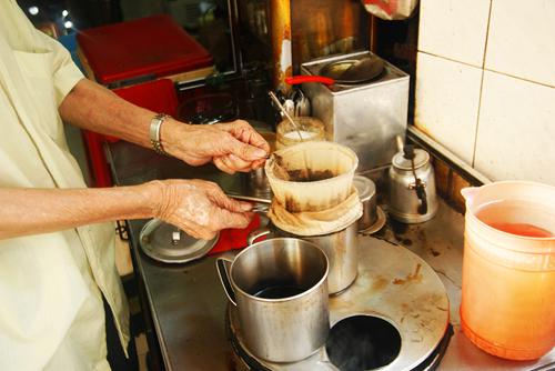 Những chiếc vợt đi cùng năm tháng. Ảnh: Phong Vinh