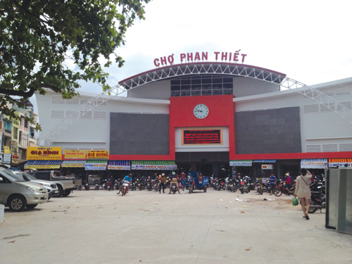 Chợ Phan Thiết mới. Ảnh: baobinhhuan