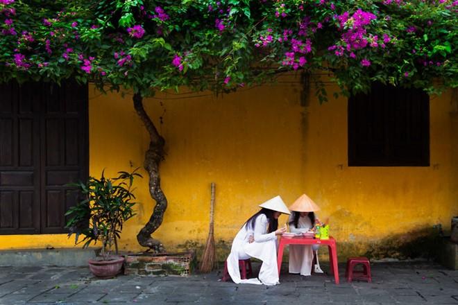 Buổi sáng sớm ở Hội An.