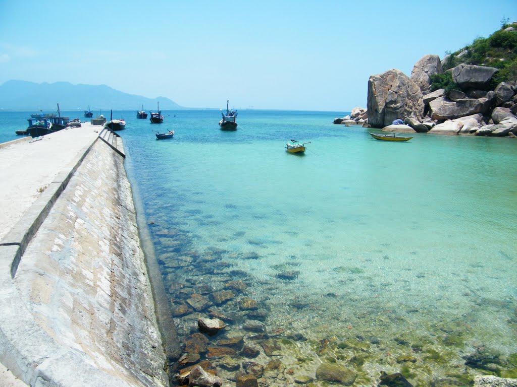 Cầu cảng ở làng chài. Ảnh: Dan Baldini