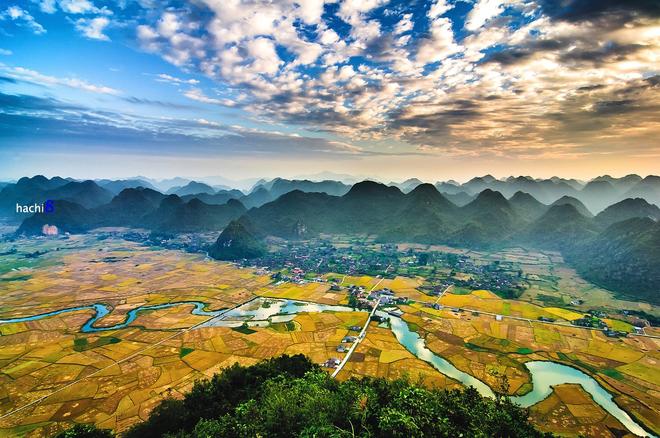 Thung lũng Bắc Sơn do địa hình bằng phẳng và thời tiết thuận lợi nên lúa ở đây được trồng chia thành 2 vụ mùa. Lúa chín vàng sẽ rơi vào tầm cuối tháng 7 và giữa tháng 11.