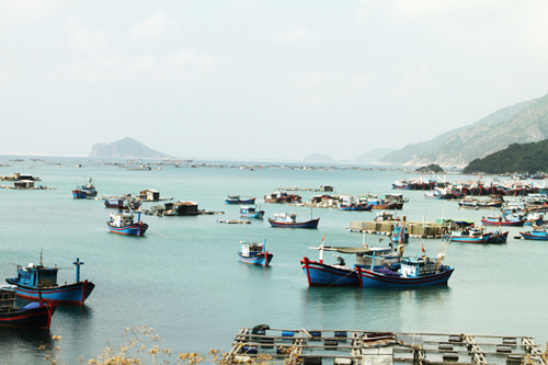 Phú Yên bình yên, làm say lòng nhiều du khách.