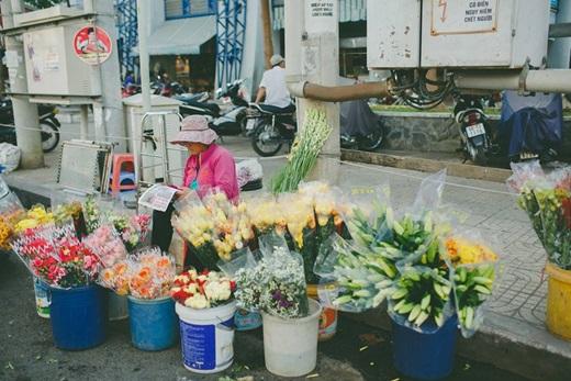 Và rồi những con người và mảnh đất Biên Hòa này cứ âm thầm góp hương sắc cho đời. (Ảnh: Võ Hà Thảo)