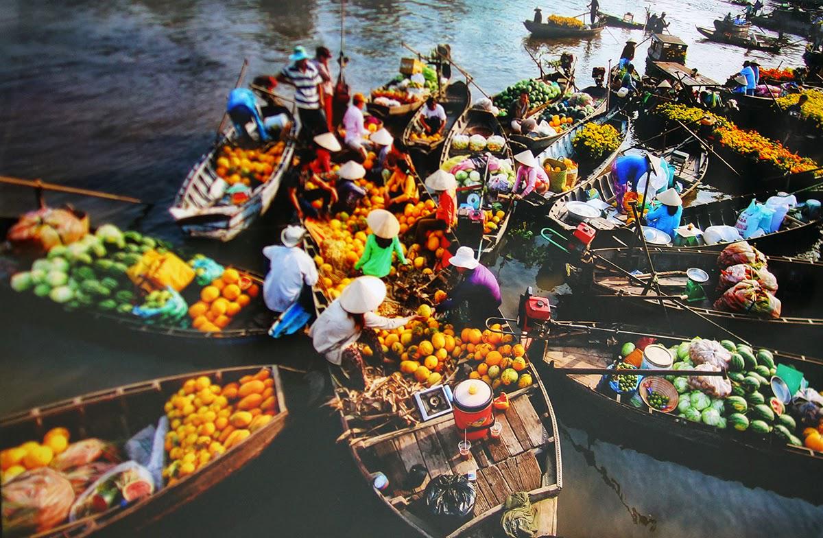 Chợ nổi Cái Răng là một trong những điểm tham quan đặc sắc nhất ở Cần Thơ. Ảnh: tourstohoian.com