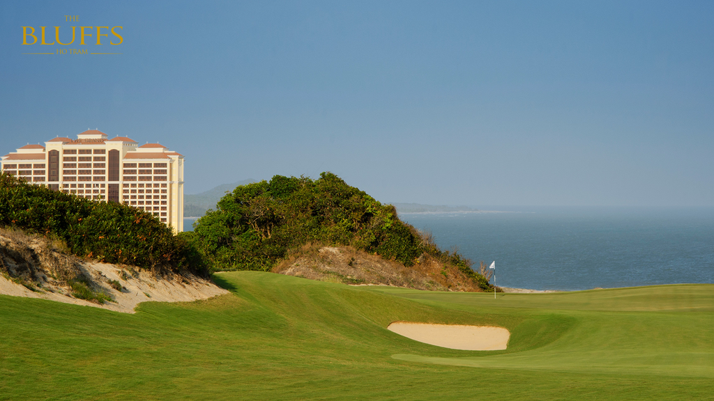 Sân golf The Bluffs. Ảnh: DiLaDen.com