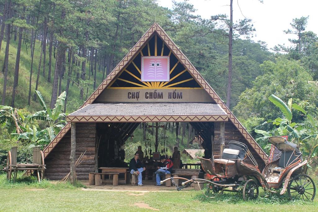 Chợ Chồm Hổm - điểm đến không thể bỏ qua.