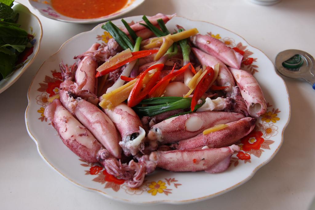 Bạn sẽ khó lòng từ chối món mực trứng tươi ngon này