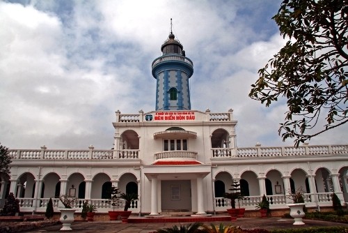 Hải đăng Hòn Dáu, Hải Phòng.
