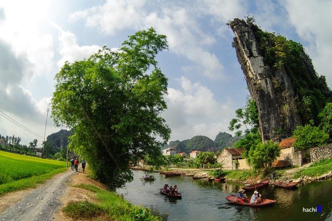 Khung cảnh bình yên ở Ninh Bình. Ảnh: Hachi8