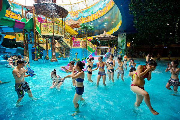 Bức ảnh được tác giả chụp tại công viên nước Vinpearl ở Royal City, Hà Nội