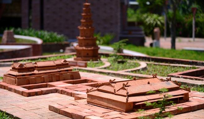 Di sản văn hóa thế giới - Cố đô Huế.