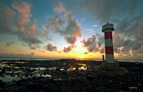 Ngọn hải đăng ở đảo lớn Lý Sơn.