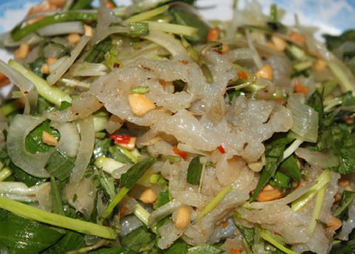 Gỏi sứa là món ăn ngon miệng. Ảnh: Khánh Hòa