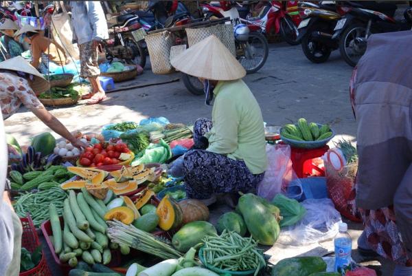 Rau ở Việt Nam rất tươi mới.