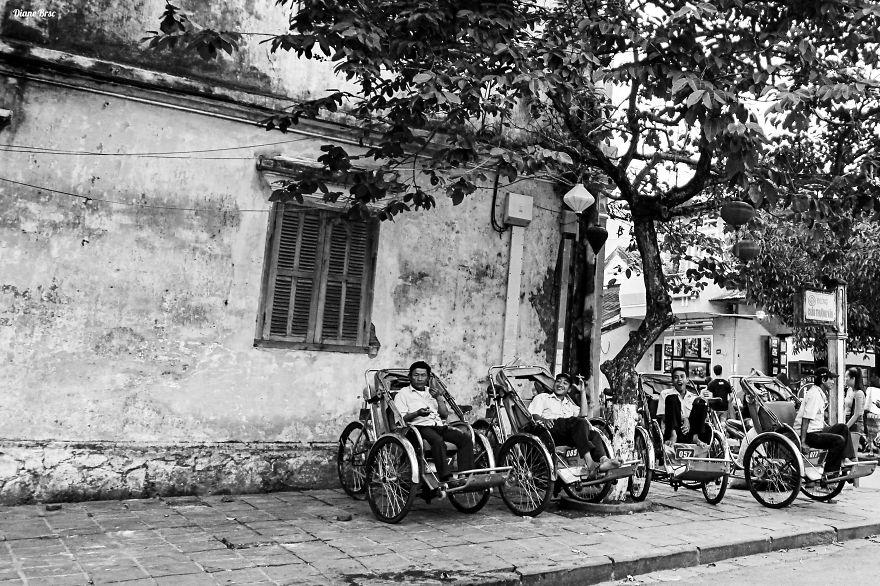 Những con người Việt Nam bình dị và thân thiện.