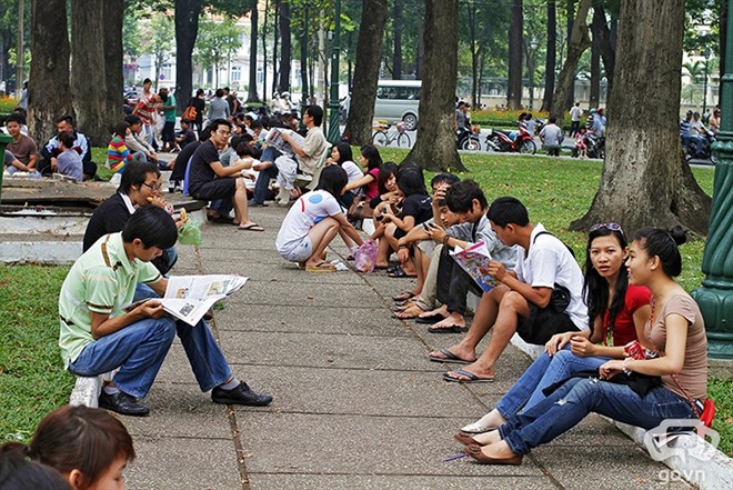 Cà phê bệt nhà thờ Đức Bà là điểm đến yêu thích của nhiều người ở Sài Gòn.