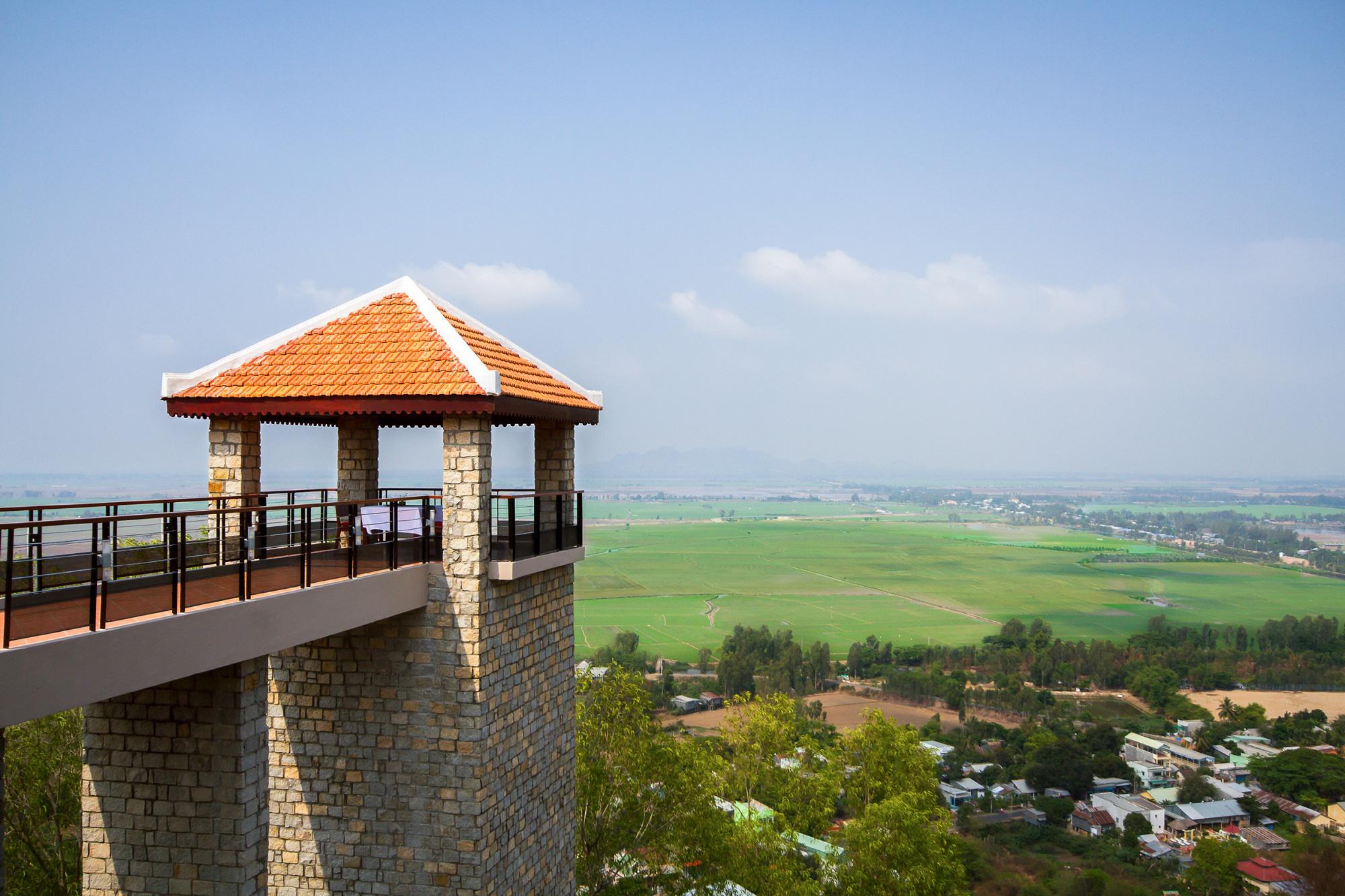 Không gian lãng mạn ở Victoria Núi Sam Lodge. Ảnh: Victoria Núi Sam