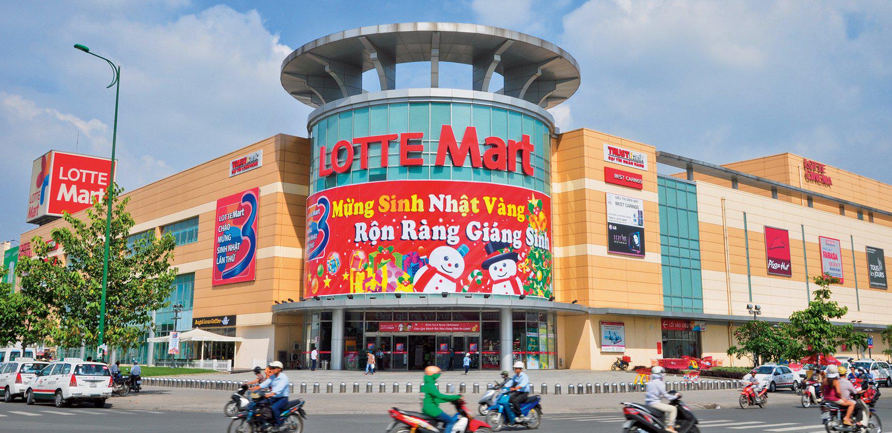 Lotte Mart Nam Sài Gòn.