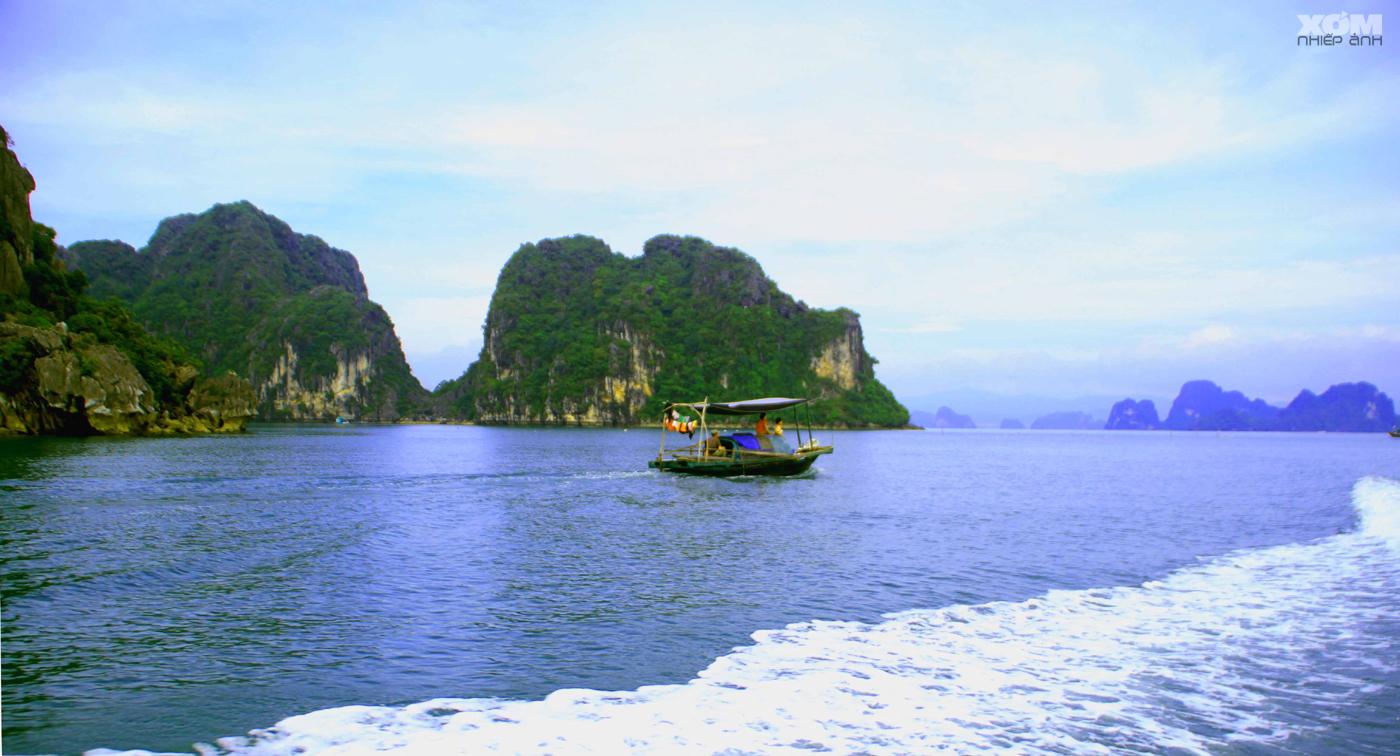 Vịnh Bái Tử Long xinh đẹp. Ảnh: Xomnhiepanh