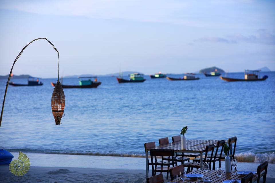 Khung cảnh hoàng hôn lãng mạn tại Coto Eco Lodge.