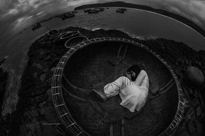 Tác phẩm: Circle of Dreams (Vòng tròn ước mơ).