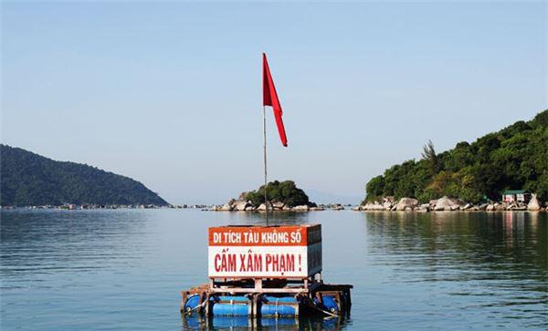 Vũng Rô được cả nước biết đến là địa chỉ đỏ trong cuộc kháng chiến chống Mỹ, cứu nước; là bến đỗ của những chuyến tàu Không số chở vũ khí tiếp tế cho miền Nam. Ảnh: Phunuonline